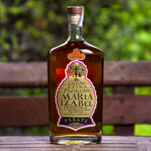 Cachaça Maria Izabel Ouro Extra Premium 8 anos